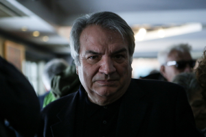 Νίκος Μπίστης για Κασιμάτη και Τζάκρη: Το αιχμηρό σχόλιο για τα όρια της πολιτικής διεύρυνσης