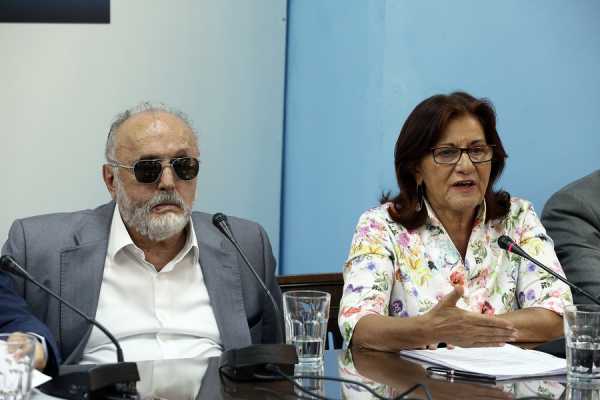 Ο Κουρουμπλής και η Φωτίου για τους παιδικούς σταθμούς ΕΣΠΑ της ΕΕΤΑΑ