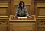 Μπακογιάννη: Οι «κακοί» με τα πούρα στο σποτ του κ. Τσίπρα είναι αυτοί που χάνουν το ΕΚΑΣ