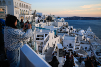 Βασικός μοχλός ανάπτυξης ο τουρισμός με επιδόσεις - ρεκόρ για το 2025