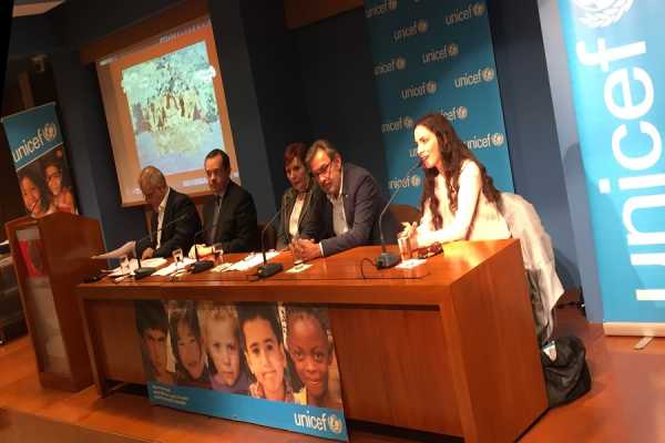 Βραβεύτηκε το Λιμενικό από τη UNICEF Ελλάδας για τη διάσωση παιδιών