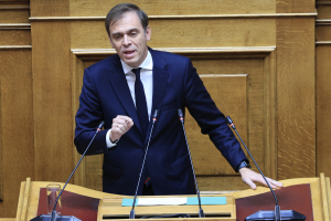 Μάντζος: Τελικά ποιοι παίζουν παιχνίδια και ποιοι εθελοτυφλούν;
