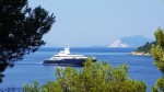 Στην Σκιάθο από χθες ο σεΐχης του Κατάρ