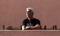 Ο Δημήτρης Μυστακίδης για μια τελευταία εμφάνιση στον Σταυρό του Νότου