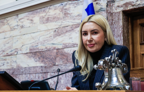 ΟΠΕΚΕΠΕ: Ο διάλογος που έβαλε στο στόχαστρο την Αραμπατζή» - «Να μην αντιμετωπιστούν αυστηρά»