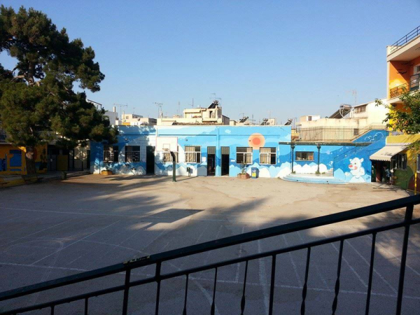 Νεκρή η διευθύντρια του 57ου Δημοτικού σχολείου Αθηνών: Πήδηξε στο κενό - Διατάχθηκε ΕΔΕ