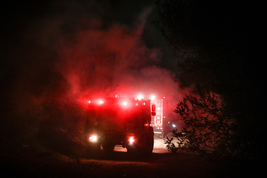 Φωτιά τώρα στη Μύκονο: Ήχησε το 112 - Μείνετε σε εσωτερικούς χώρους