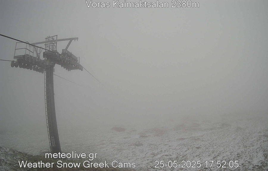 Η Ελλάδα των αντιθέσεων: Χιόνι στο Καϊμάκτσαλαν, σχεδόν 38άρι στα Χανιά