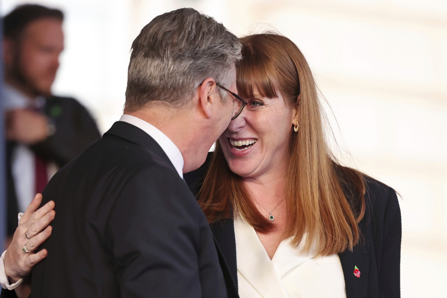 Πλήγμα για Στάρμερ: Παραιτήθηκε η αντιπρόεδρος της κυβέρνησης μετά το σκάνδαλο φοροδιαφυγής