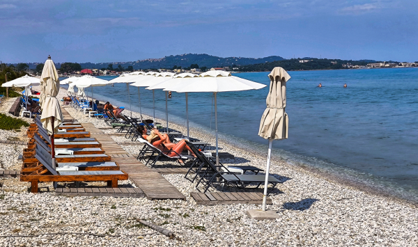 Καύσωνας προ των πυλών: Πάνω από 40 βαθμούς η θερμοκρασία, live η πορεία του