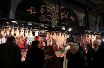 ΥπΑΑΤ: Τι πρέπει να προσέξουν οι καταναλωτές στην αγορά αμνοεριφίων