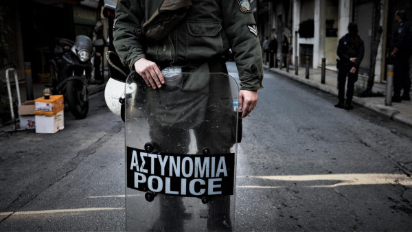 Η αστυνομία απέτρεψε σύγκρουση οπαδών του Ολυμπιακού και του ΠΑΟΚ