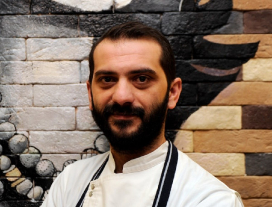 Λεωνίδας Κουτσόπουλος: Η πρώτη φωτογραφία με τον νεογέννητο γιο του