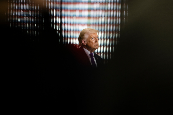 NYT: Πώς ο Τραμπ και οι σύμβουλοί του υποτίμησαν την αντίδραση του Ιράν στον πόλεμο