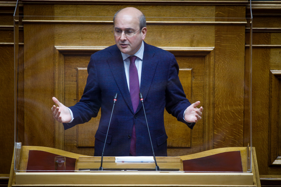 Αποκάλυψη Χατζηδάκη: Πότε θα γίνει η εισήγηση για τη νέα αύξηση του κατώτατου μισθού