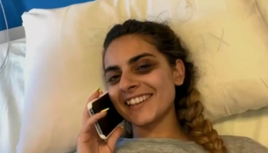 Allou Fan Park: «Έχω χτυπήσει τα πλευρά μου, τα χέρια, τα πόδια», συγκλονίζει η κοπέλα που τραυματίστηκε στο τρενάκι (βίντεο)