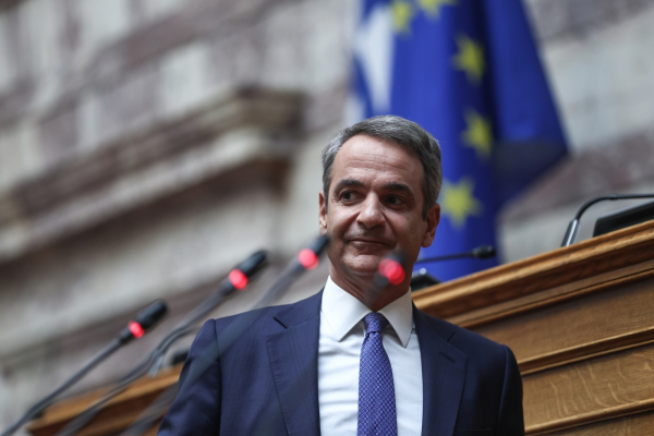 Το δημοσκοπικό... πισωγύρισμα και η μάχη με την... «τοξικότητα»