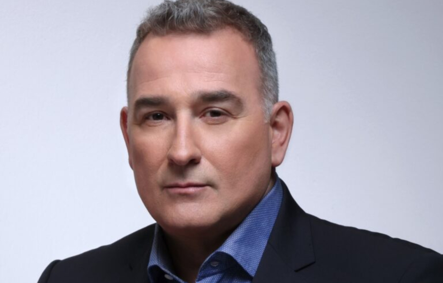 Σωτήρης Δανέζης: Όταν «παραλίγο να πνιγεί σε ποτάμι» σε αποστολή σε εμπόλεμη ζώνη