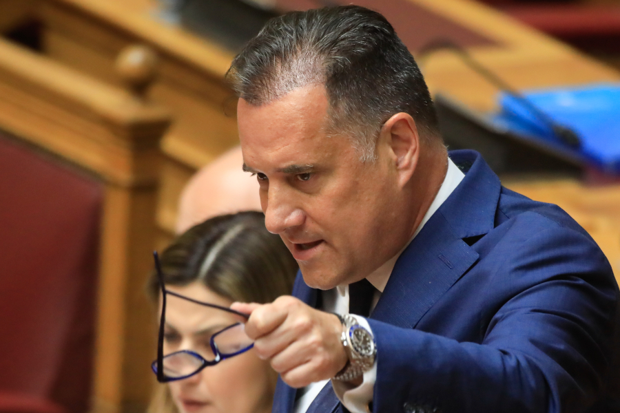 Ο Αδωνις έσπασε τη σιωπή του για τη μεταμόσχευση μαλλιών