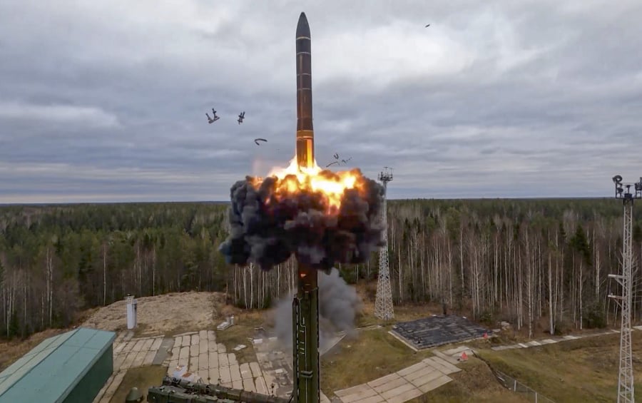 Δορυφορικές εικόνες «ξυπνούν» πυρηνικό εφιάλτη - Έντονη δραστηριότητα από ΗΠΑ, Ρωσία και Κίνα στις περιοχές δοκιμών