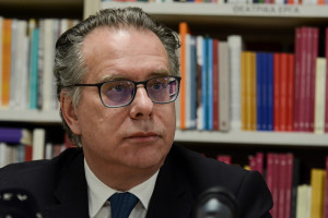 «Καρφιά» Κουμουτσάκου προς Τουρκία: 'Ετσι όπως απέτυχε η πίεση στον 'Εβρο, έτσι θα αποτύχει και στο Αιγαίο