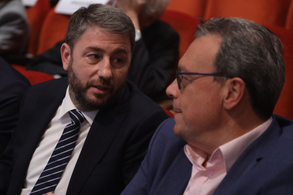 Προς συνάντηση Ανδρουλάκη-Φάμελλου