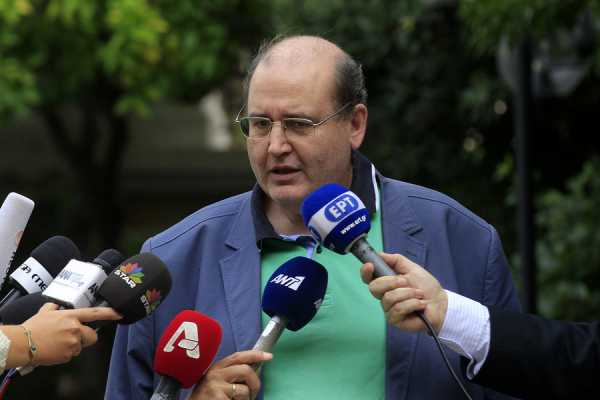 Φίλης: Η απόφαση για κλιμακωτό ΦΠΑ στην Παιδεία είναι τελική