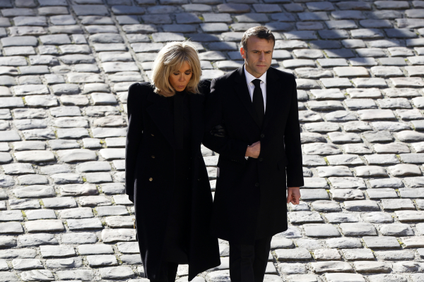 Μπριζίτ Μακρόν: «Δε χειραγωγώ τον Πρόεδρο, ξέρει τι πρέπει να κάνει, δεν με έχει ανάγκη»