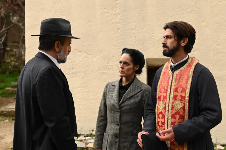 «Άγιος Έρωτας»: Η Χλόη πενθεί την κόρη της χωρίς να γνωρίζει ότι είναι ζωντανή