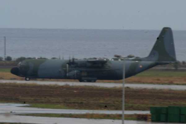 Τετραπλή αερομετακομιδή με C130 από από τη Σαντορίνη
