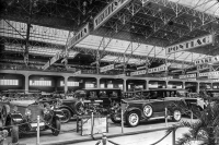 Τα 100 χρόνια της μάρκας Mercedes-Benz: παράδοση, μετασχηματισμός και τεχνολογική ηγεσία