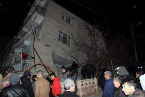 Τουρκία: Στους 39 οι νεκροί από τον σεισμό - Τα σωστικά συνεργεία αναζητούν δύο εγκλωβισμένους