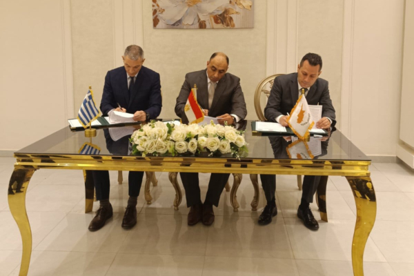 Ελλάδα, Κύπρος, Αίγυπτος υπέγραψαν κοινό σχέδιο δράσης και πρόγραμμα στρατιωτικής συνεργασίας