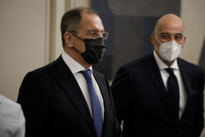 Τηλεφωνική επικοινωνία Δένδια - Λαβρόφ, τι συζήτησαν