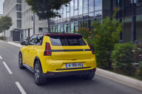 Τα Renault 5 E-tech electric & Alpine A290 φιναλίστ για τον τίτλο του «Car of the Year 2025»