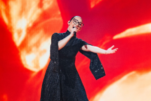 Ημιτελικός Eurovision 2025: Η Κλαυδία αποκαλύπτει γιατί θα έχει πιασμένα τα μαλλιά της (Βίντεο)