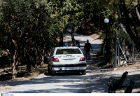 Ζεφύρι: 28χρονος ξυλοκόπησε την σύζυγό του και άρχισε να πυροβολεί προς το σπίτι της