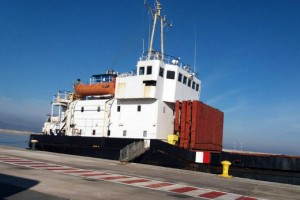 Ξεκινά η επιχείρηση απομάκρυνσης των 410 τόνων εκρηκτικών από το «Andromeda»