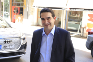 Πικρός καφές για τον Κατρίνη