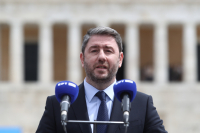 Τι γυρεύει στις ΗΠΑ ο Ν. Ανδρουλάκης;