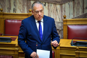 Θεοδωρικάκος για ασφαλιστικές: Θα ελεγχθούν για αθέμιτες εμπορικές πρακτικές και καταχρηστικούς όρους
