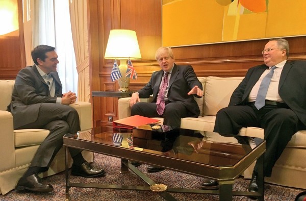 Συνάντηση του Αλ. Τσίπρα με τον Βρετανό ΥΠΕΞ, Μπ. Τζόνσον