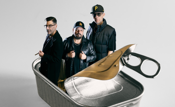 Ήταν δίκαιο και έγινε πράξη - Τα Ημισκούμπρια ξανά μαζί στα 10 του Release Athens