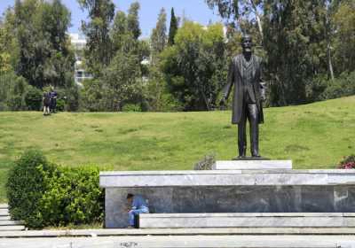 Μια βόλτα στο πάρκο μειώνει κατάθλιψη και υπέρταση