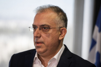 Αποκαλύψεις Θεοδωρικάκου: Νέα μέτρα για την οπαδική βία, ποινές ακόμα και στις ΠΑΕ