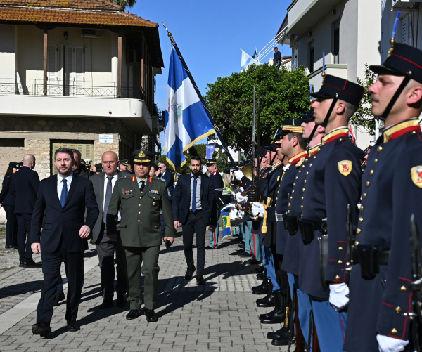 Ανδρουλάκης από Μεσολόγγι: Σήμερα τιμούμε τους ήρωές μας, όσους θυσιάστηκαν και απέδειξαν ότι η δύναμη του λαού μας είναι η ενότητα, η αντοχή και οι αξίες μας