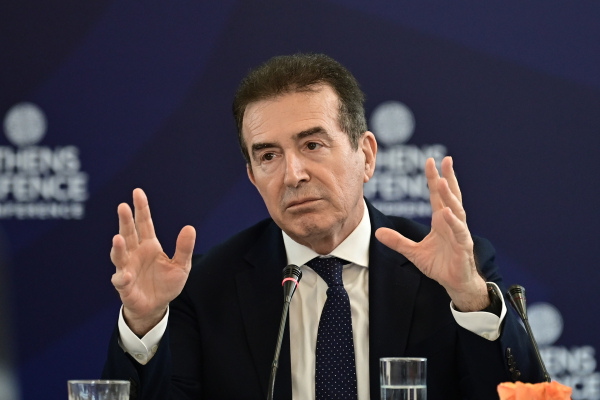 Χρυσοχοΐδης: Αυστηρή τιμωρία για τους ανόητους και αμετανόητους που παίζουν με τις ανθρώπινες ζωές
