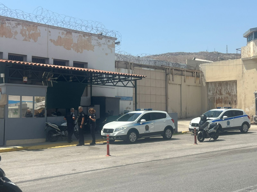 Άγρια συμπλοκή στις φυλακές Κορυδαλλού, νεκρός ένας κρατούμενος