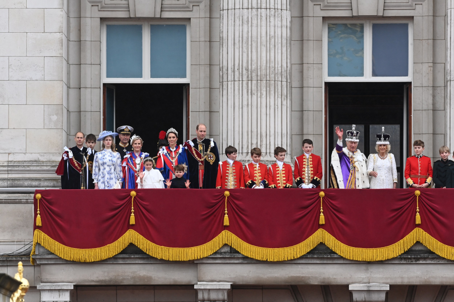 Οι πιο δημοφιλείς της βασιλικής οικογένειας: Ο Κάρολος δεν είναι στην κορυφή, μόνο μία δεν είδε αύξηση