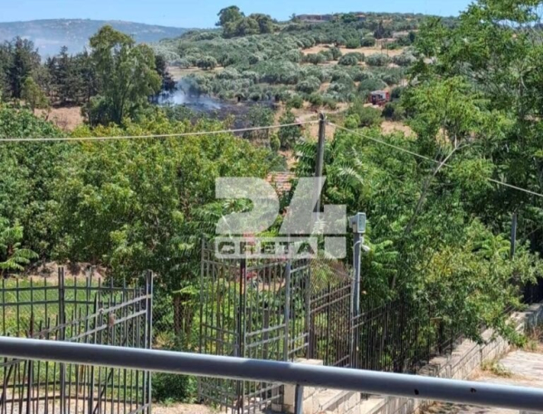 Φωτιά στην Κνωσό - Εκκενώθηκε προληπτικά ο αρχαιολογικός χώρος